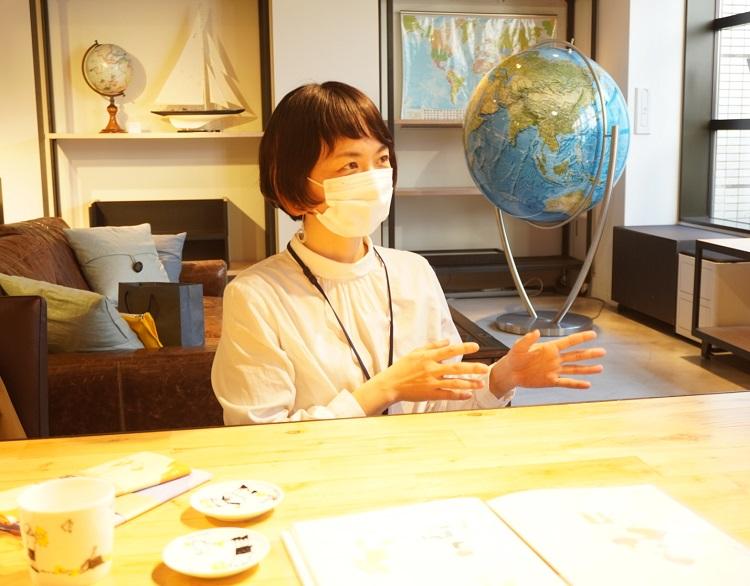 Interview イラストレーター 北原明日香さん お知らせ一覧 伊東屋オンラインストア ギフト包装無料