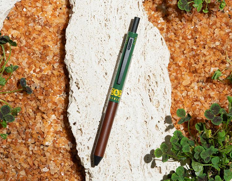 【新製品】〈ROMEO〉日々の筆記時間をより豊かに創造的に　ROMEO No.4 多機能ペンの新色とユニークな本革製ノートカバーが新登場
