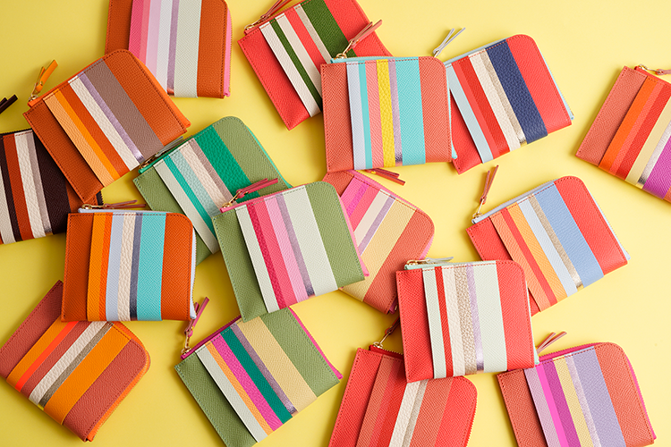 G.Itoya 1階 唯一の色合い、ストライプが彩るレザーグッズ RIOWA POPUP  