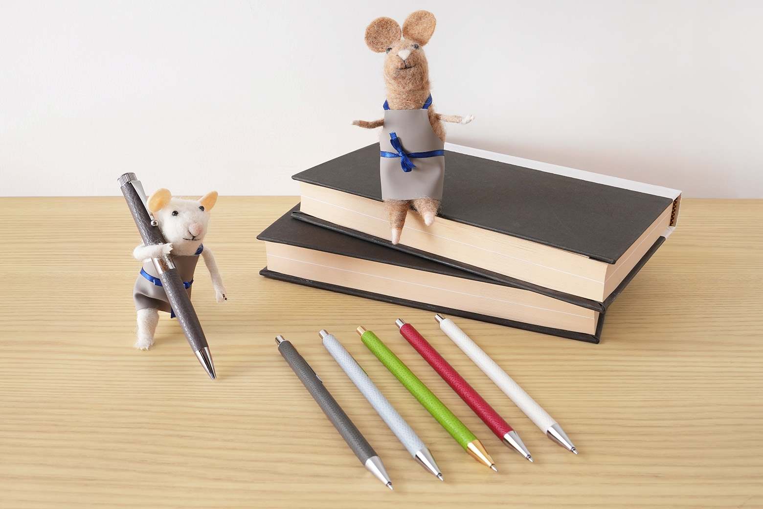 ROMEO／カラーチャート　革巻きボールペン