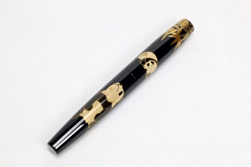 画像　輪島屋善仁　六大陸シリーズ　パンダ