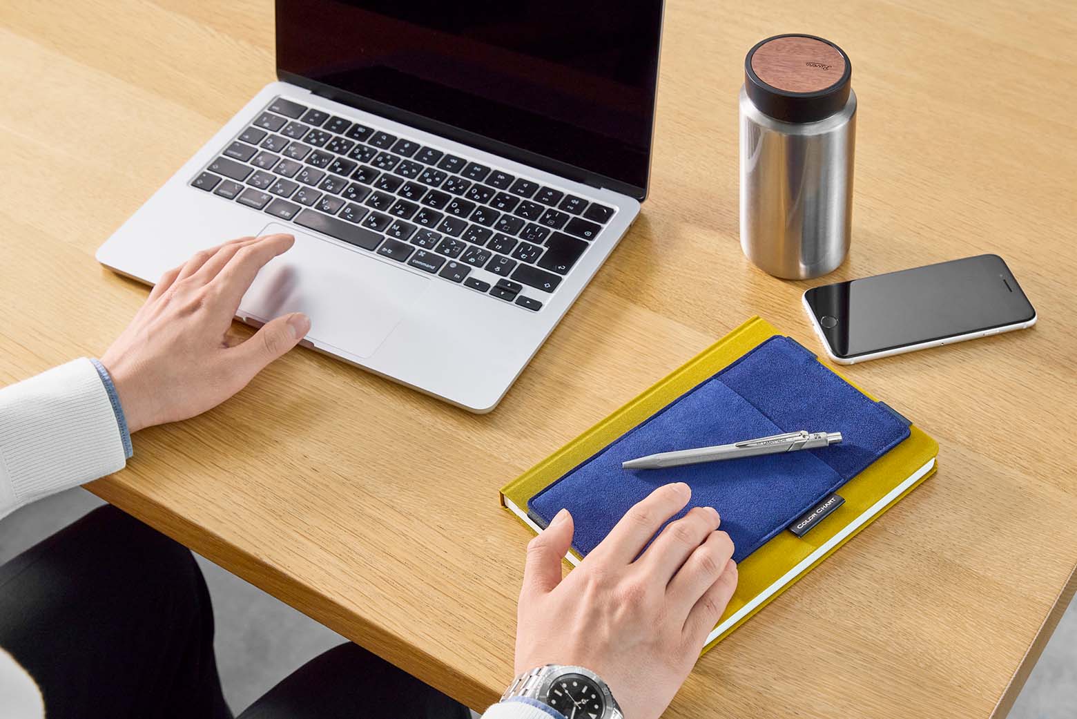 伊東屋　カラーチャート　ツールポケット